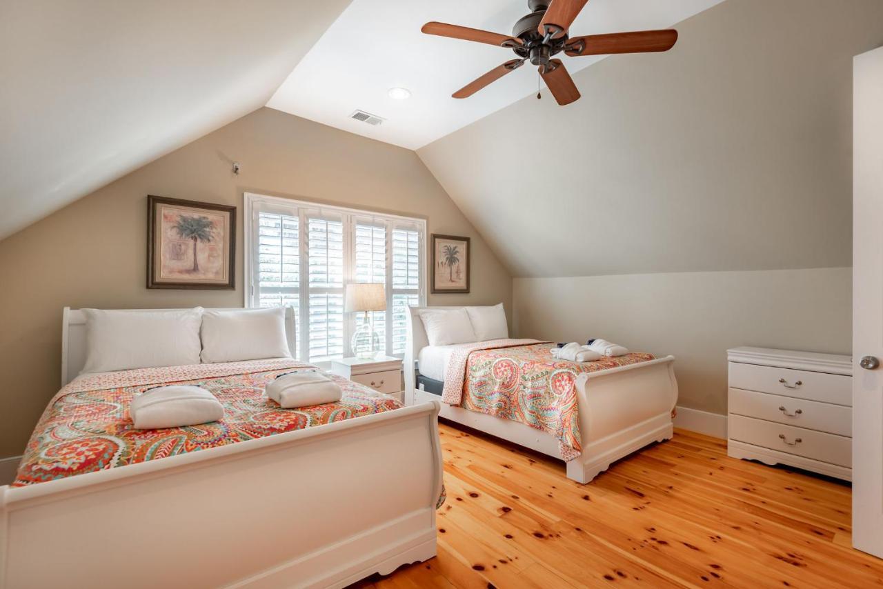 114 W Huron - Sand Castle - Saltwater Pool - Heated Upon Request Folly Beach Exterior photo